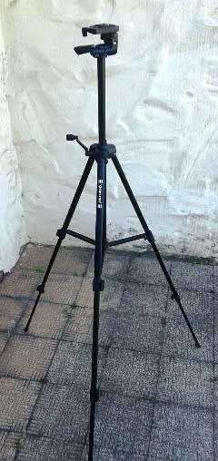 TRIPOD GEMSTON COMPLETE WITH MOUNTING PLATE (GD CONDITION)